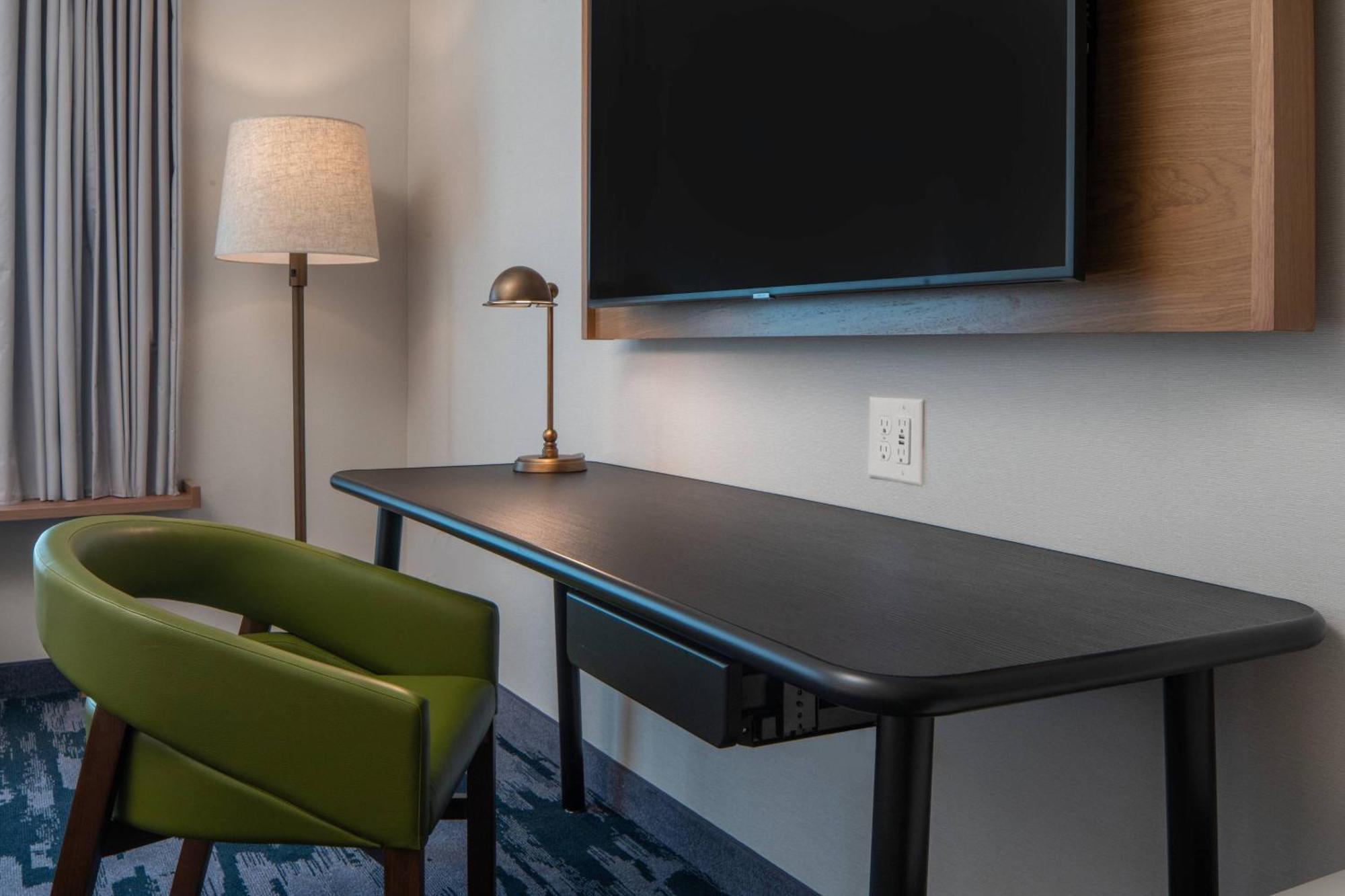 Fairfield By Marriott Inn & Suites Pensacola Pine Forest Ferry Pass Exterior foto